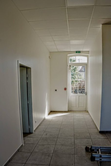 Entrée des artistes